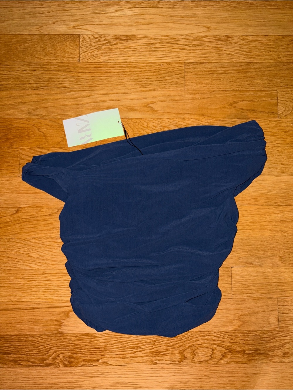 Zara Asymmetrical Ruched Top - Picture 4 of 5